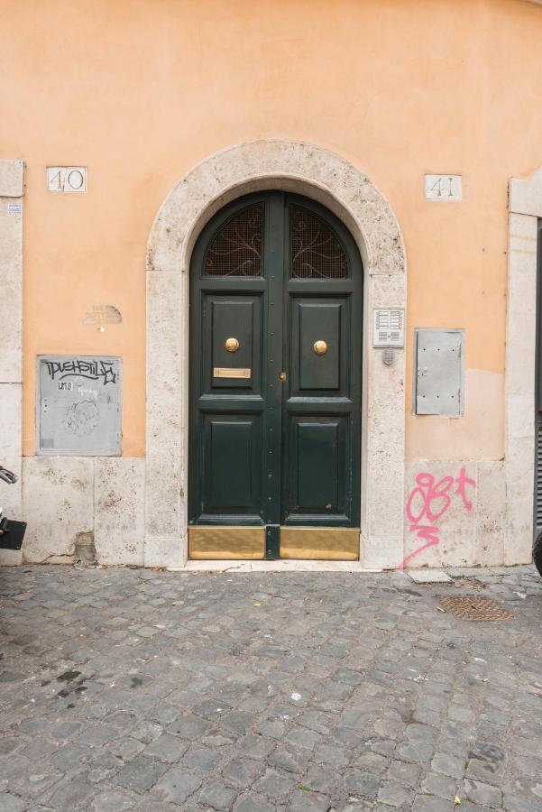 Campo De' Fiori Appartamento Via Di Grotta Pinta Rom Eksteriør billede
